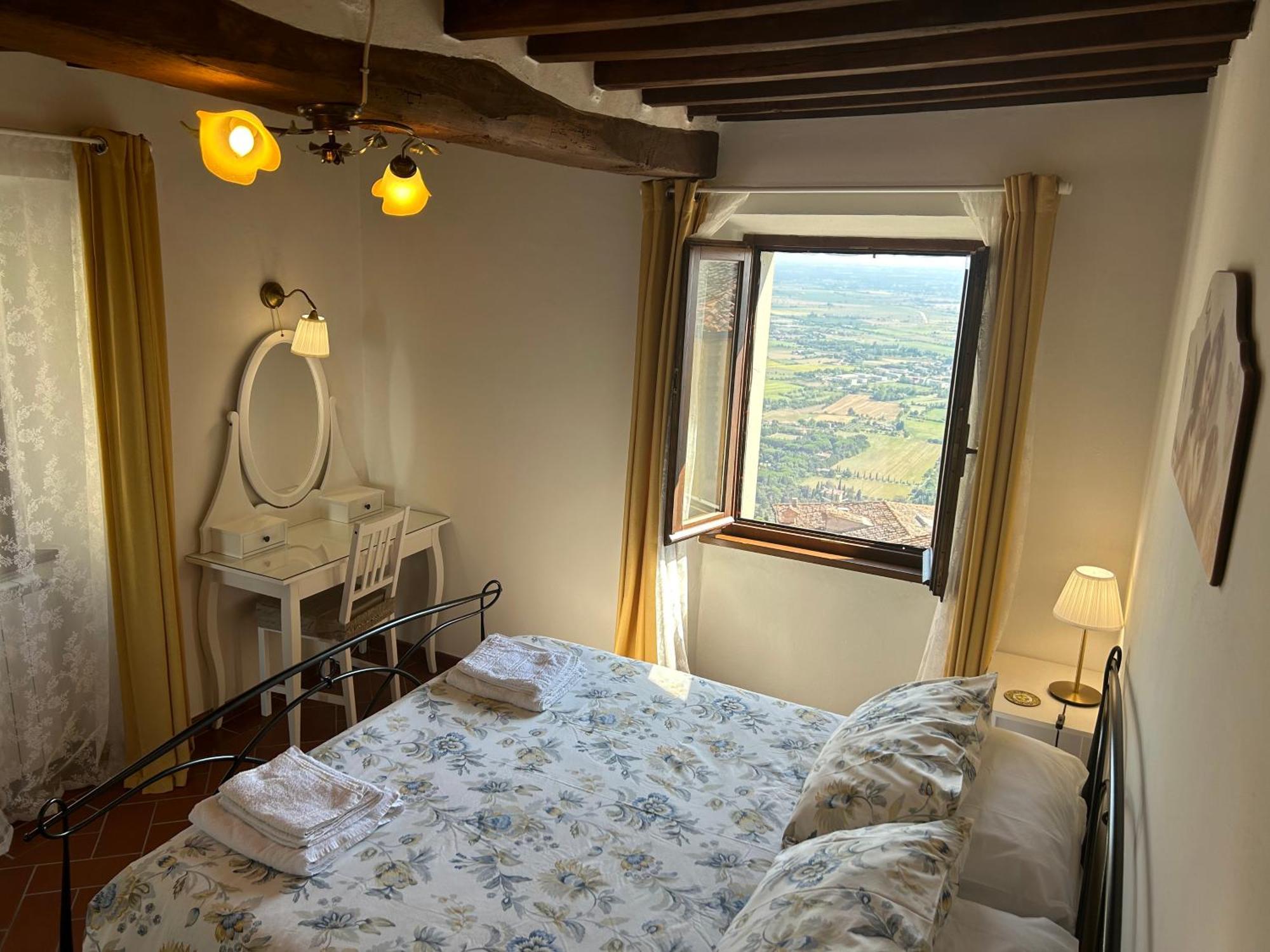 La Casa Di Laura Apartment Cortona Exterior photo